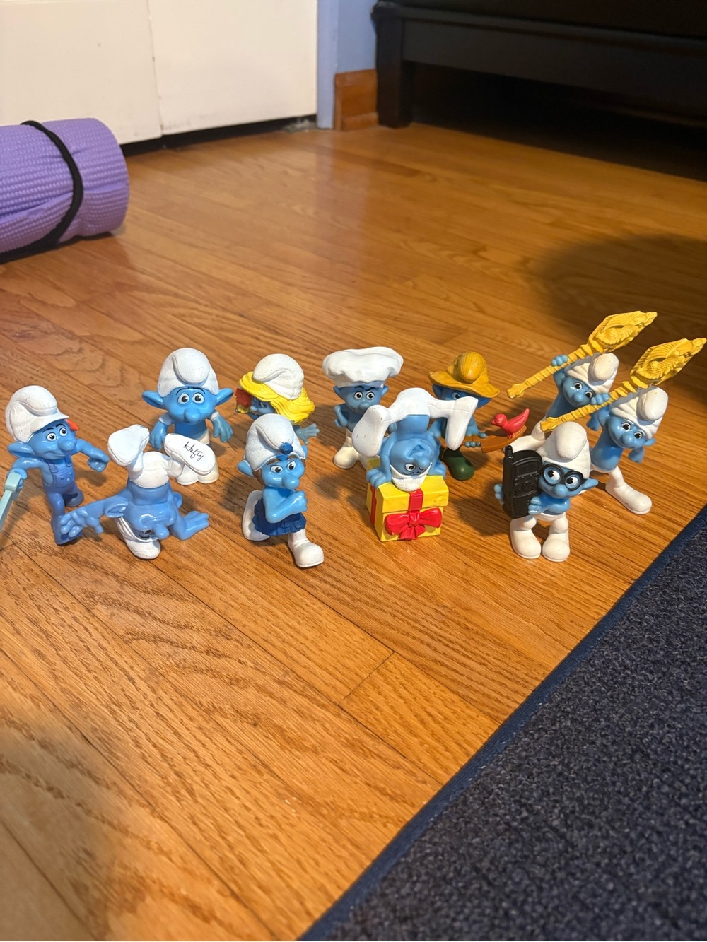 NEW LISTING ✨ Various Vintage Smurfs McDonalds Toys